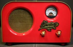 Fender - Greta 01