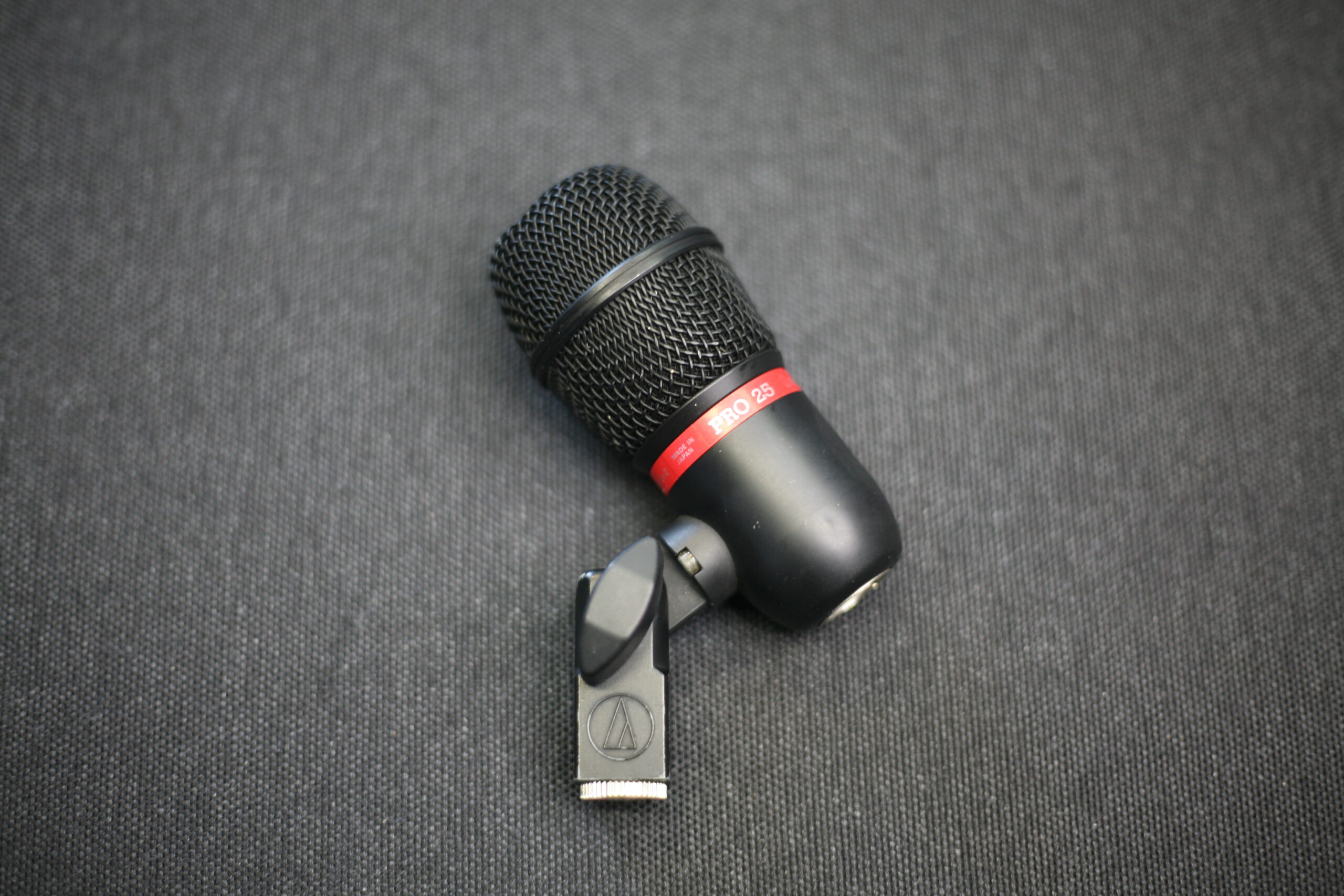 Audio-Technica - Pro 25